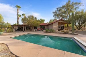 featured image of 1710 West Camino Drive #1