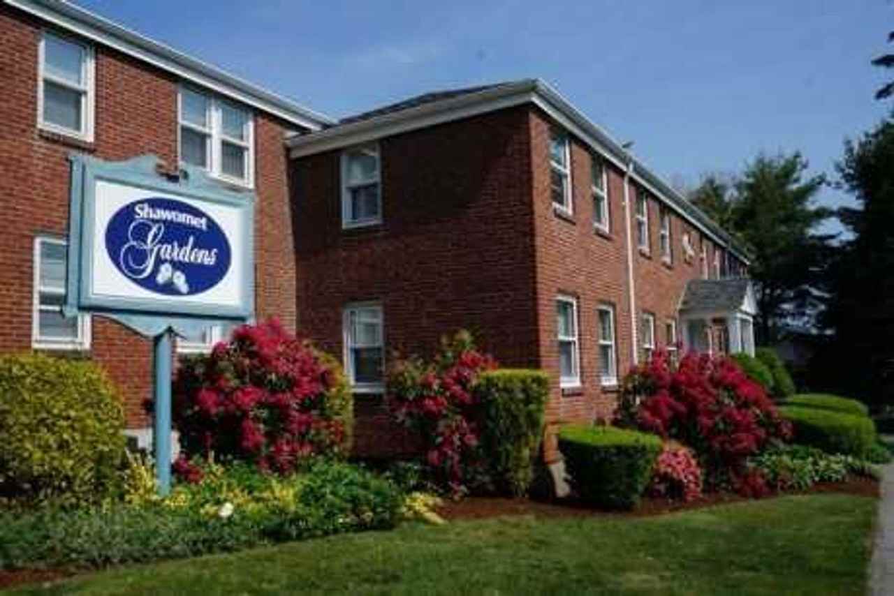 Shawomet Gardens Apartments - Photo 3 of 26