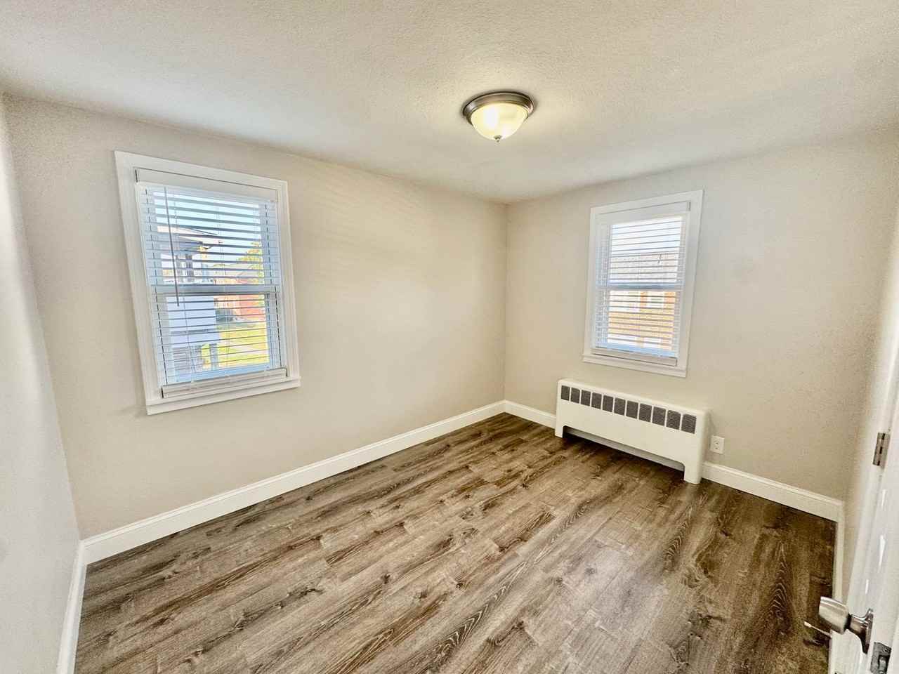 Shawomet Gardens Apartments - Photo 7 of 26