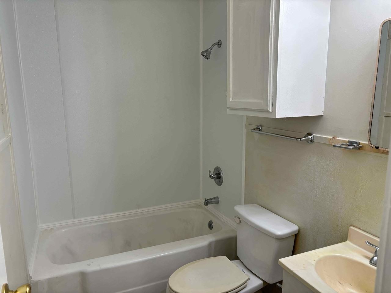 3015 39th Street #B - Photo 5 of 8