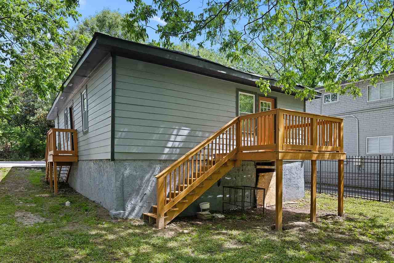 712 North Avenue Northwest #B