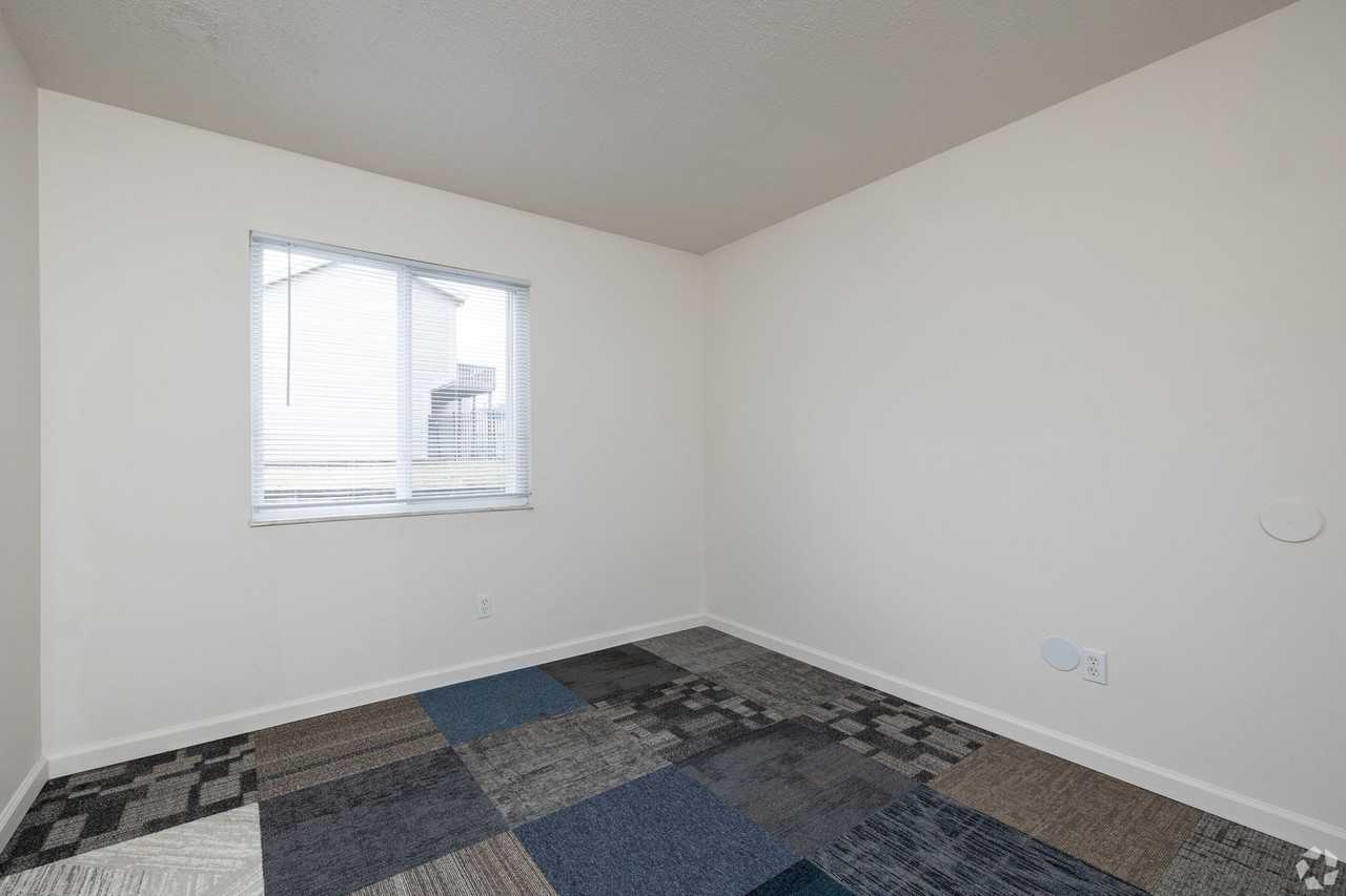 Windham Chase - Photo 7 of 12