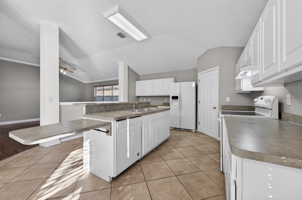 1602 Trent Street #1 - Photo 3 of 43