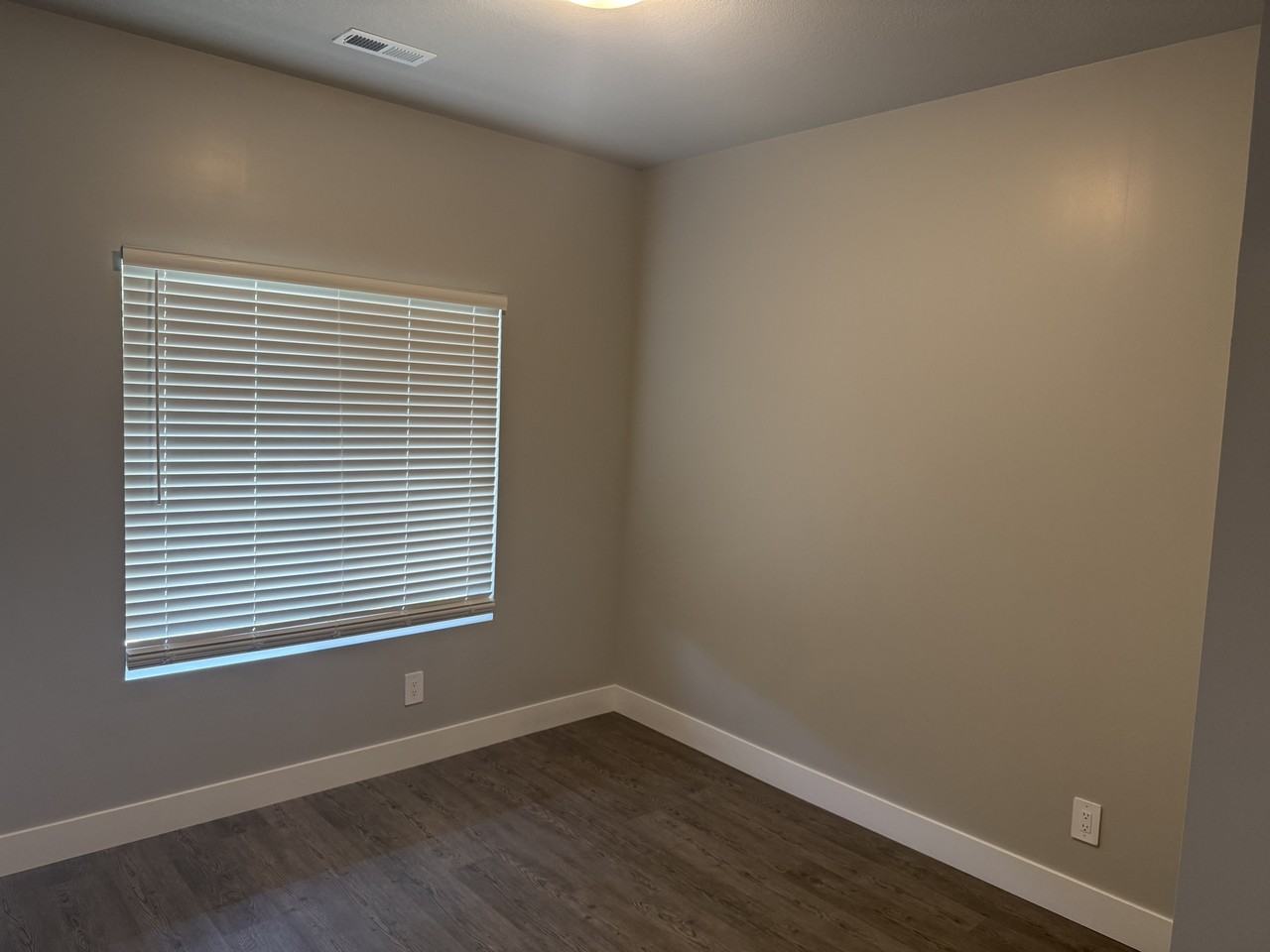 783 North Saint Paul Street #100 - Photo 3 of 9