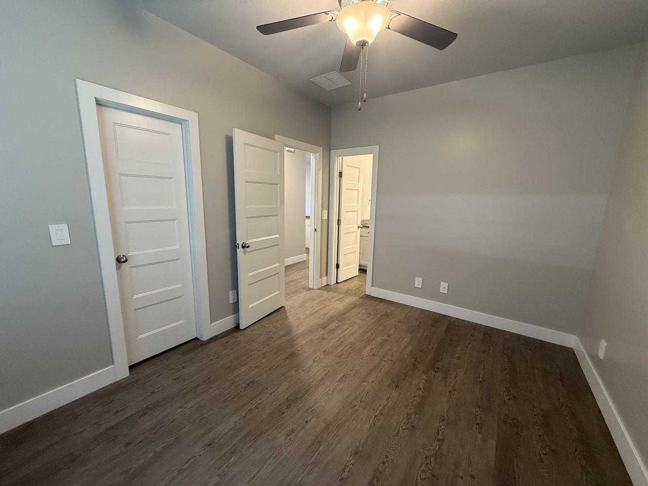 783 North Saint Paul Street #100 - Photo 7 of 9