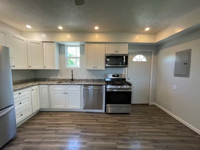 809 South George Avenue #1 - Photo 5 of 22