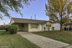 featured image of 3418 Bistineau Dr #1