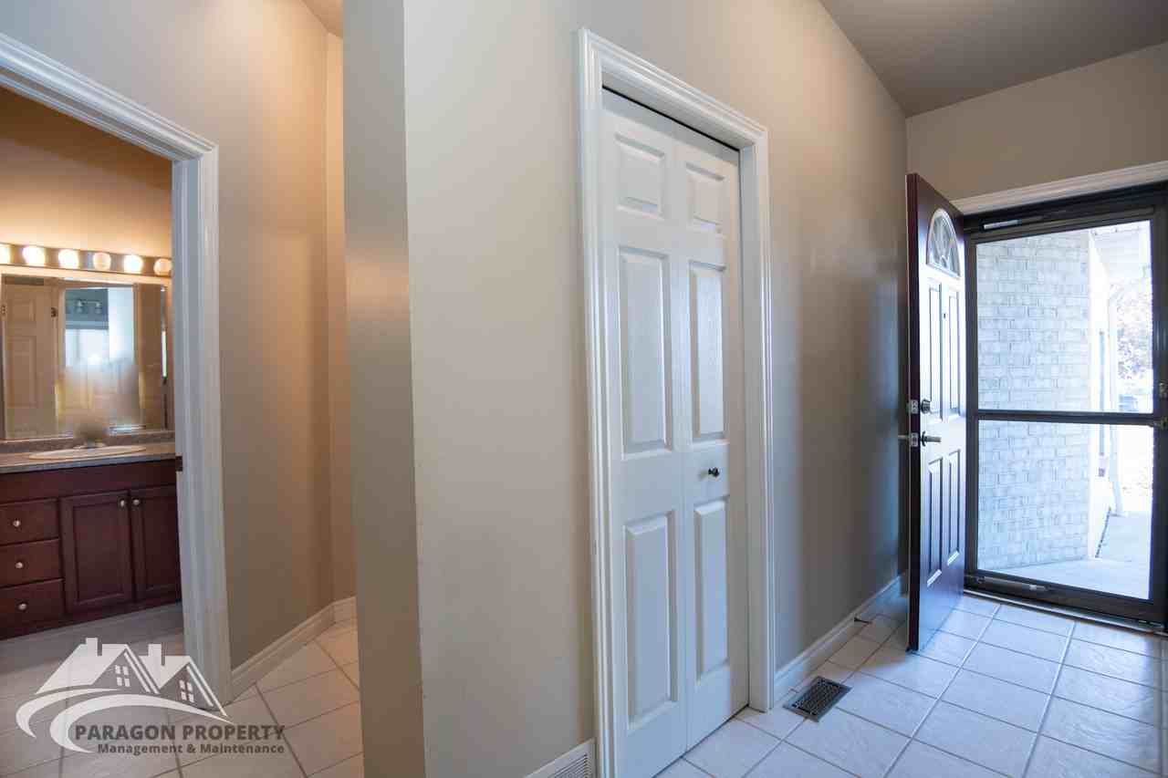 8 Mcintosh Avenue - Photo 2 of 50