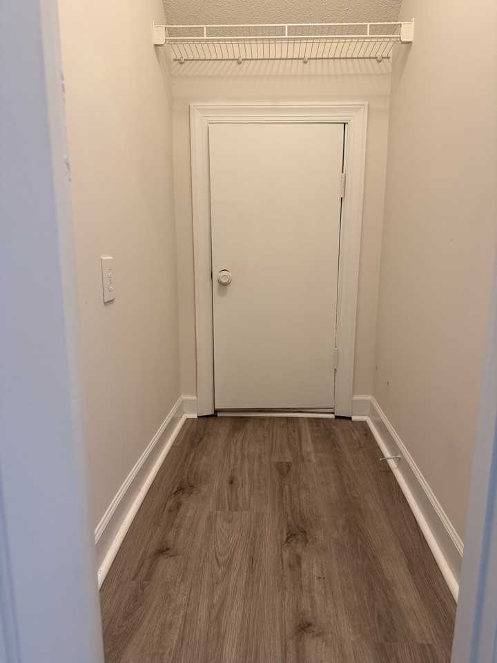 407 16th Street #1 - Photo 6 of 30