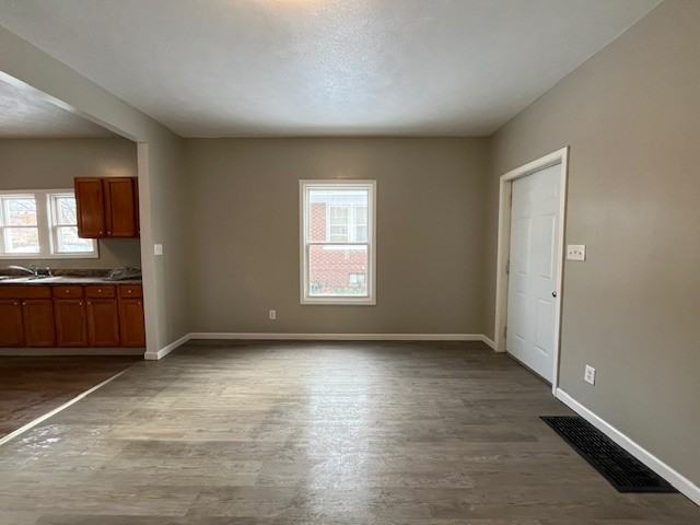 418 Studebaker Street #1 - Photo 3 of 20