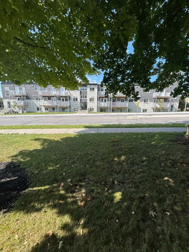 630 Cummings Ave - 104 #104 - Photo 7 of 9