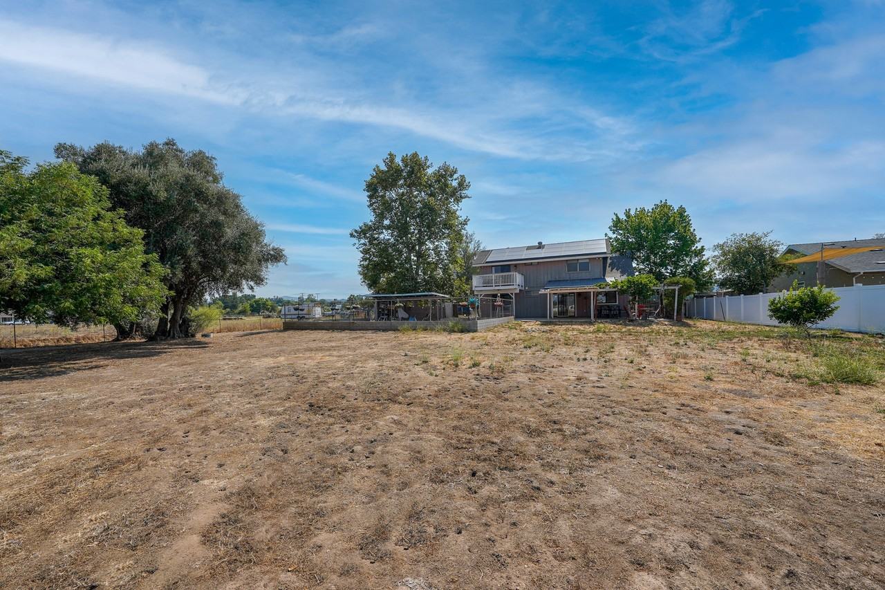 1465 Barnett Road #1 - Photo 4 of 10