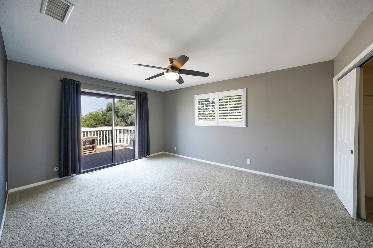 1465 Barnett Road #1 - Photo 7 of 10