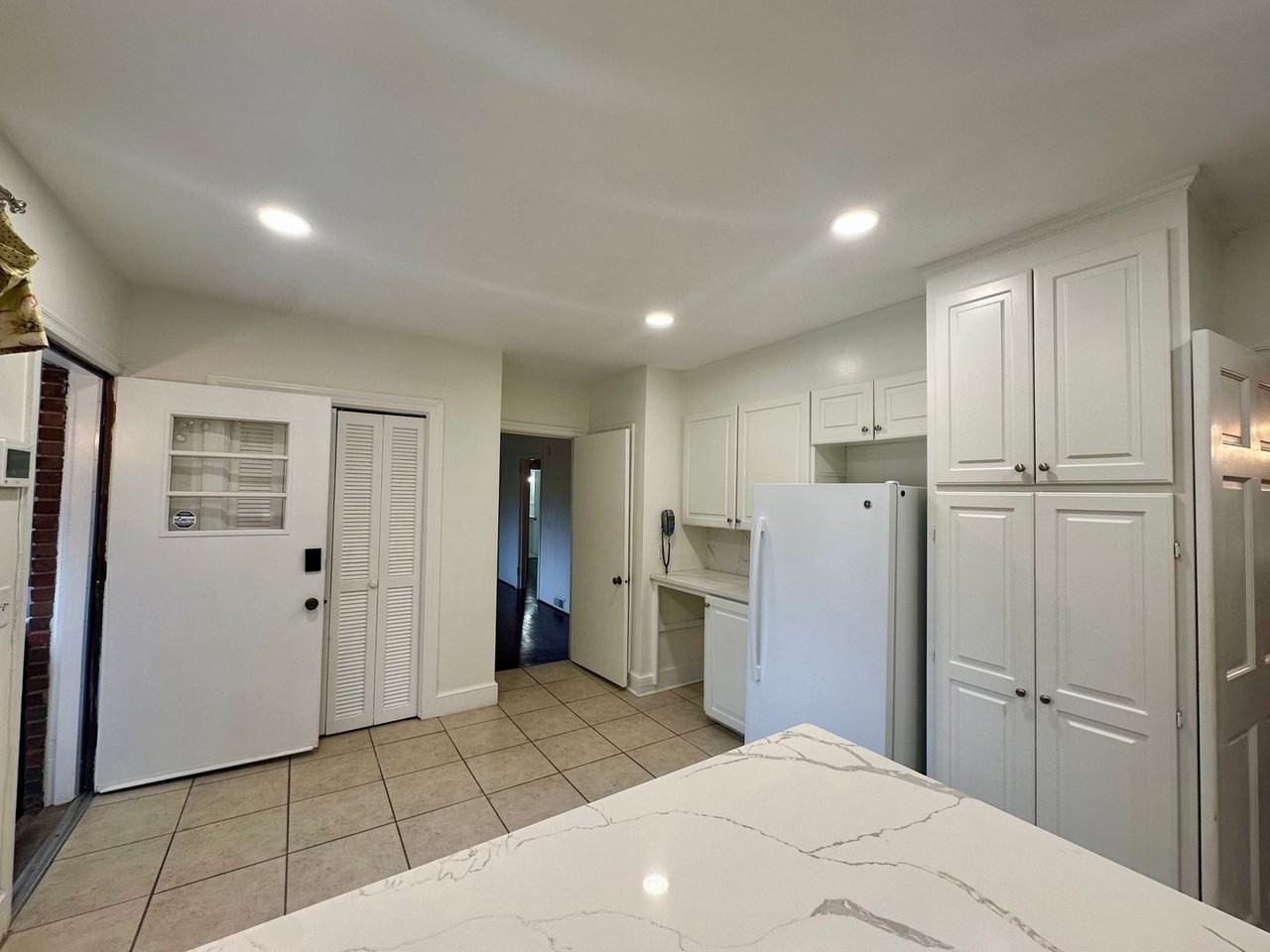 719 Baldwin Dr - Photo 5 of 17