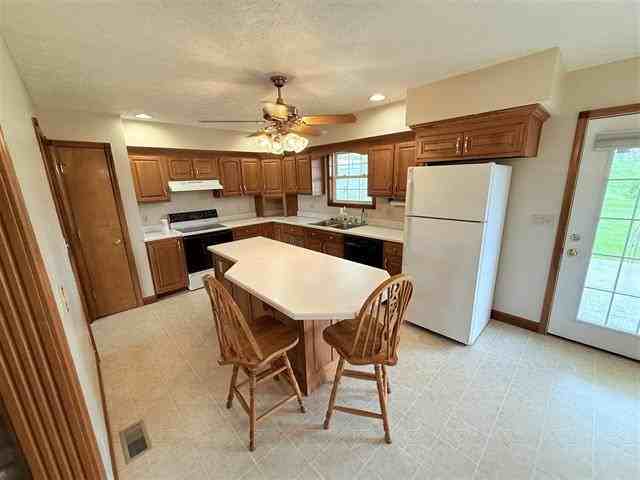 150 Nolin Rd #1 - Photo 6 of 26