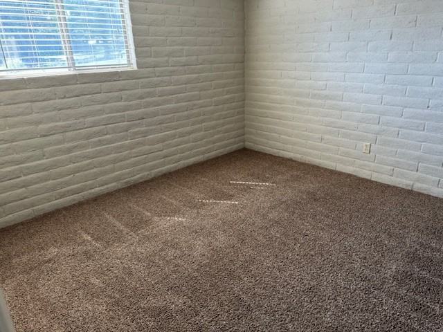 152 North Eagle Drive #1 - Photo 3 of 14