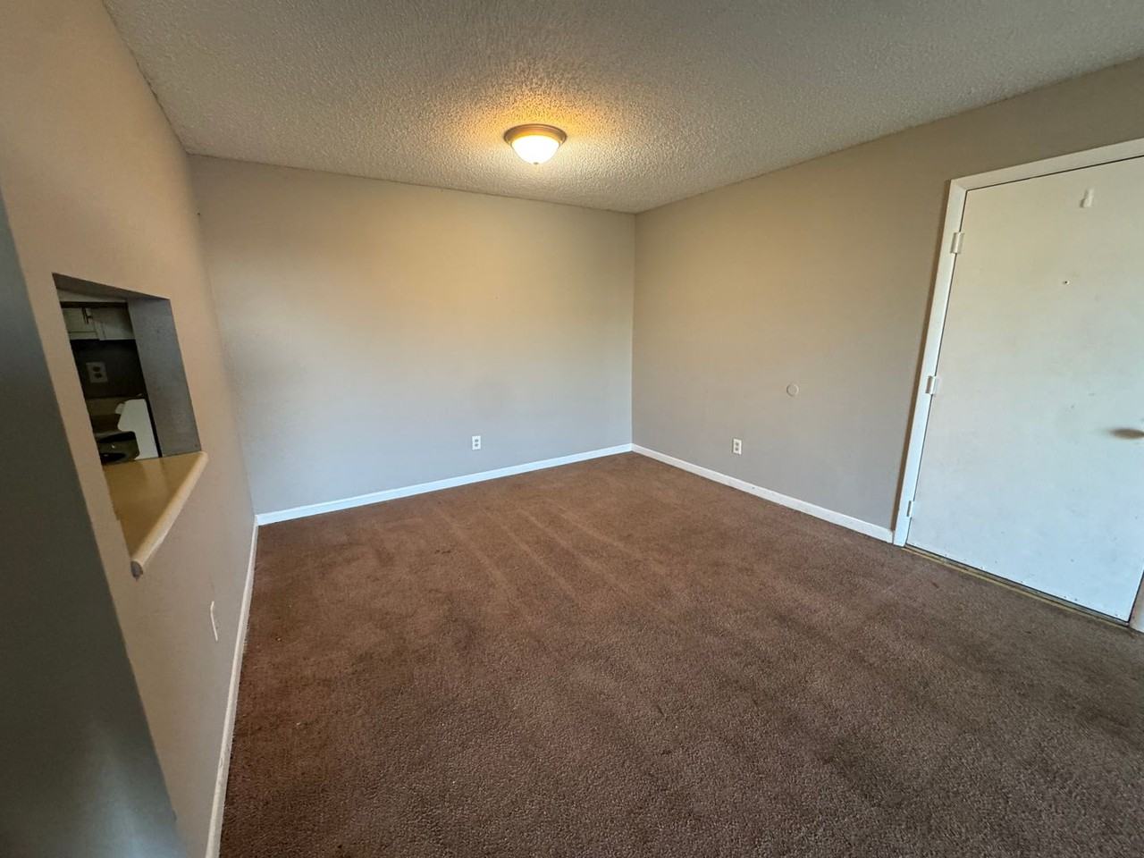 River Woods Apartments - Photo 7 of 14