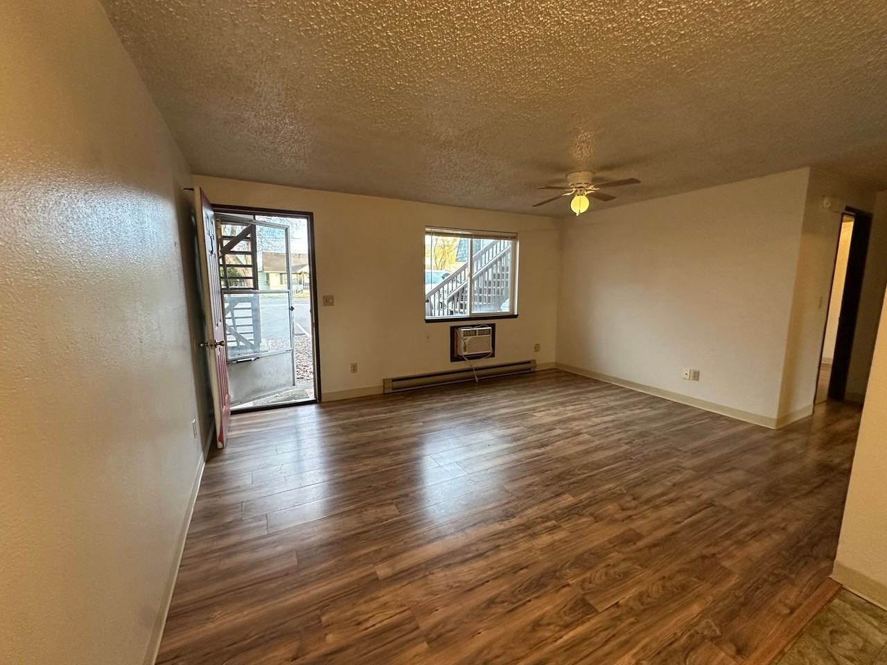 23 Se 10th St #3 - Photo 5 of 9