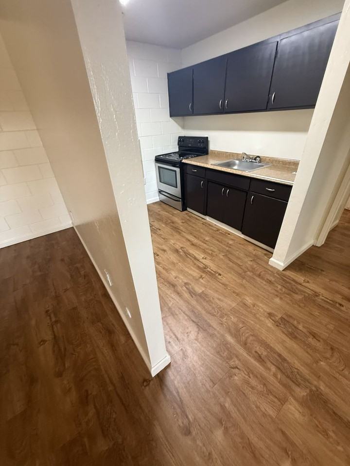 Del Nido Apartments - Photo 6 of 22