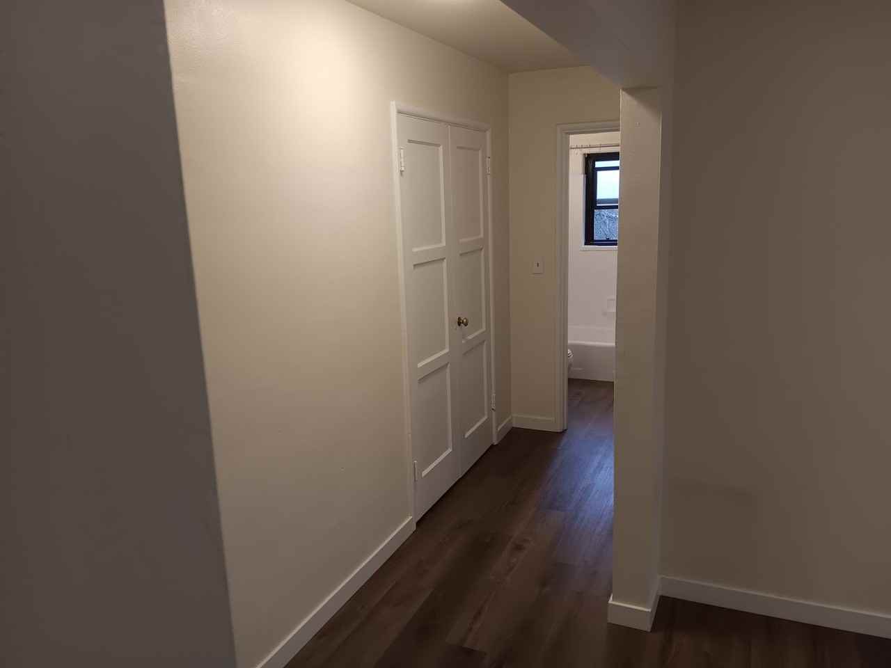 Bay Ridge Court (Cobblestone Court) - Photo 6 of 25