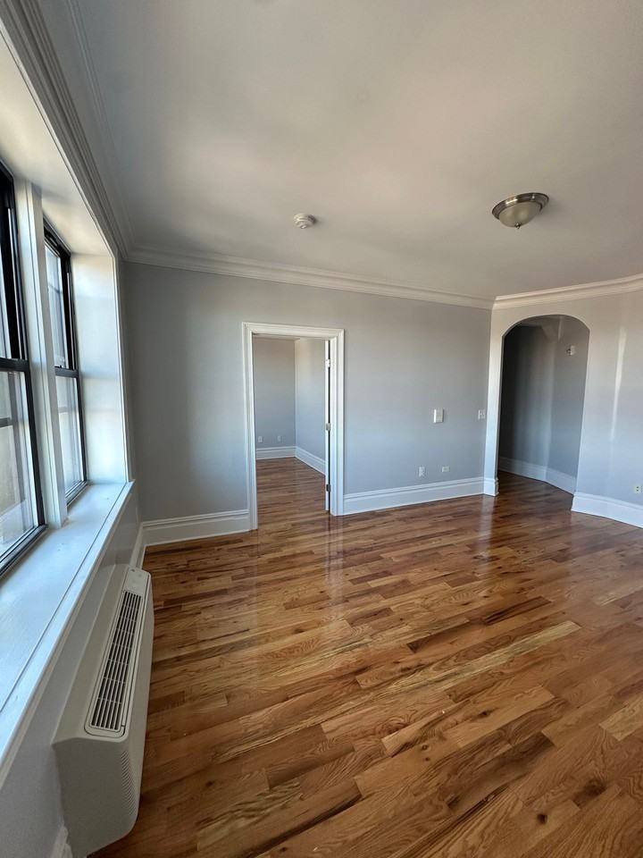 Ponciana Apartments: Contemporary Comfort and Affordable Luxury in North Bergen! - Photo 3 of 9