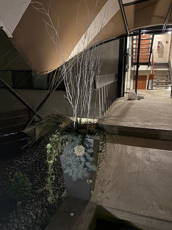 358 S. Coeur d' Alene St. - Photo 4 of 4