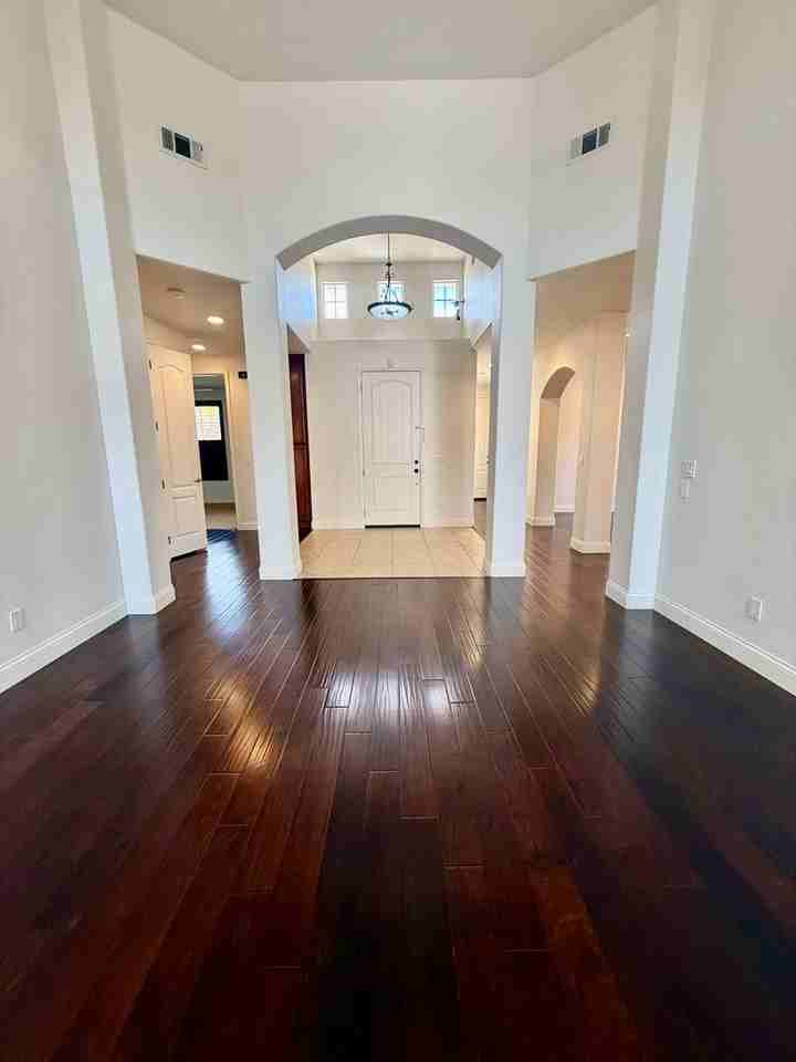 936 Salida Del Sol Dr - Photo 5 of 44