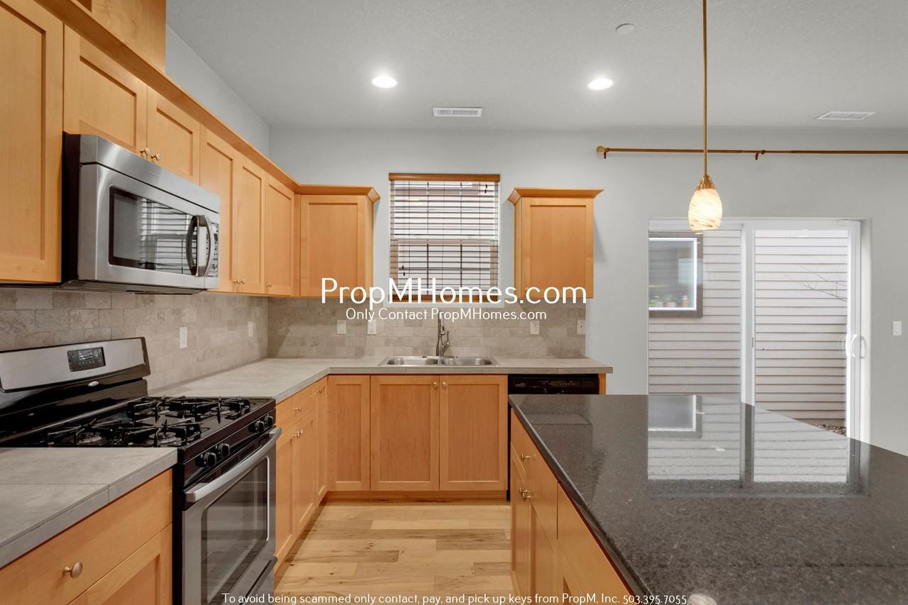 29196 Sw Orleans Ave - Photo 6 of 27