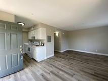 Sunny Creek Apts. - Photo 1 of 1