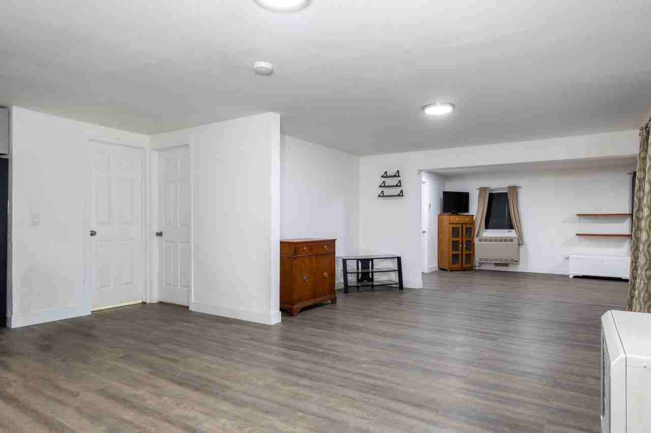 4548 Melan Dr N - Photo 6 of 18