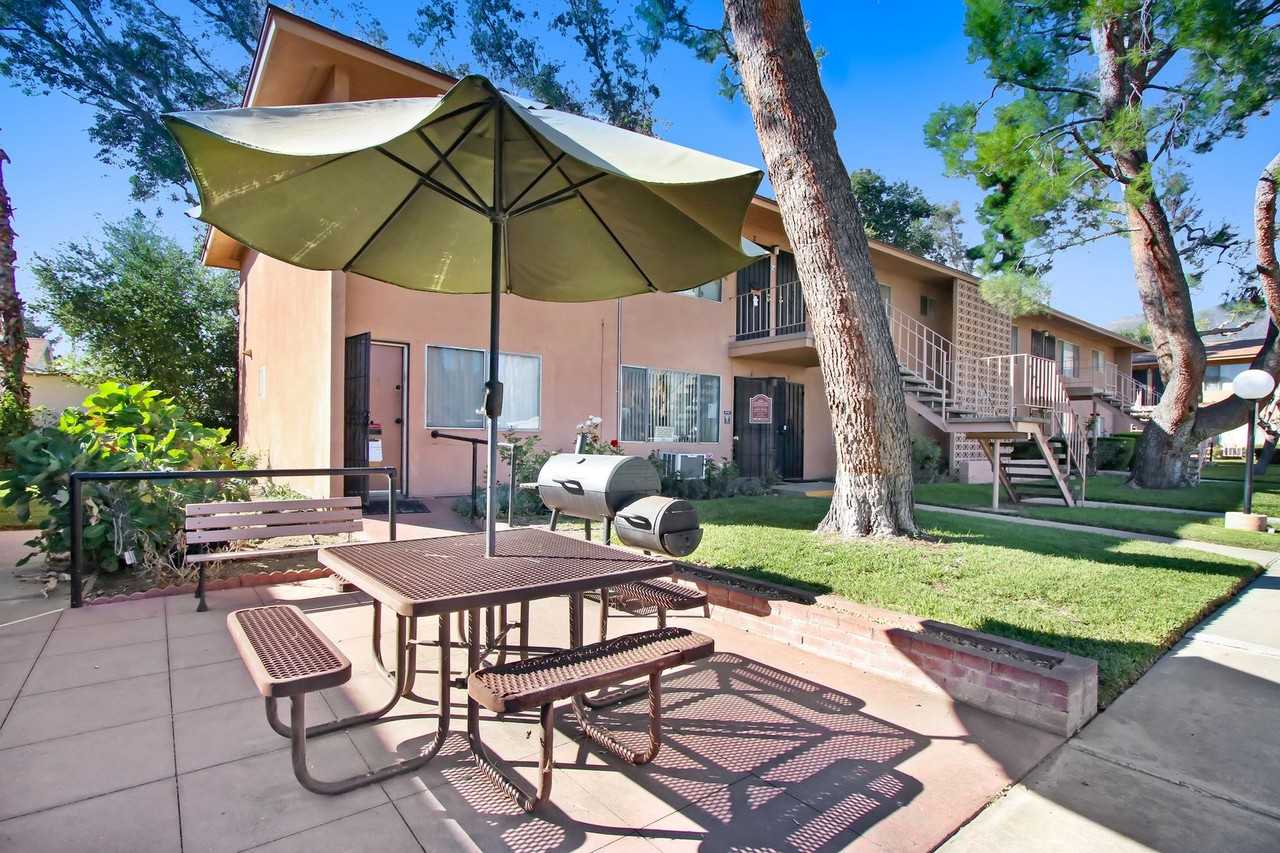 Mayfield Park Apartments - Photo 6 of 16