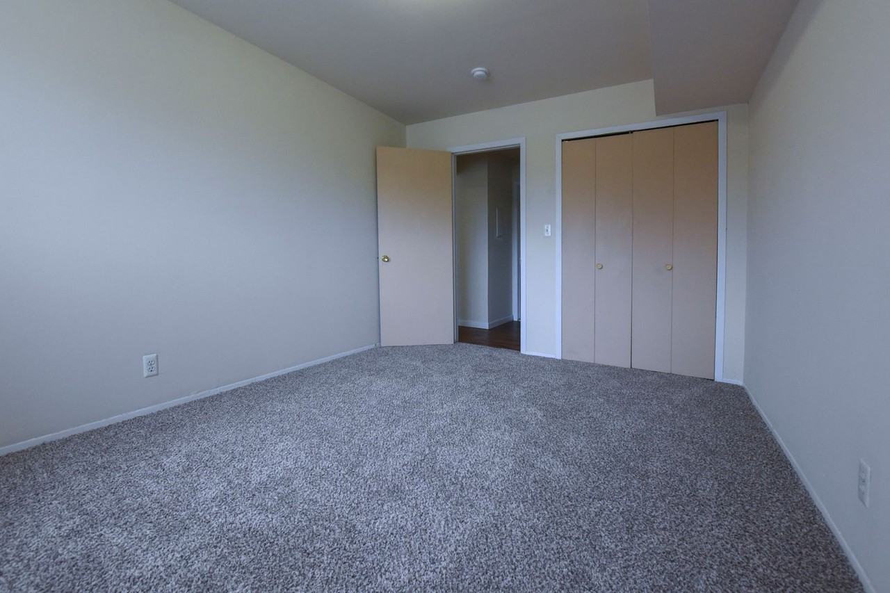 Luna Apartments - Photo 6 of 13