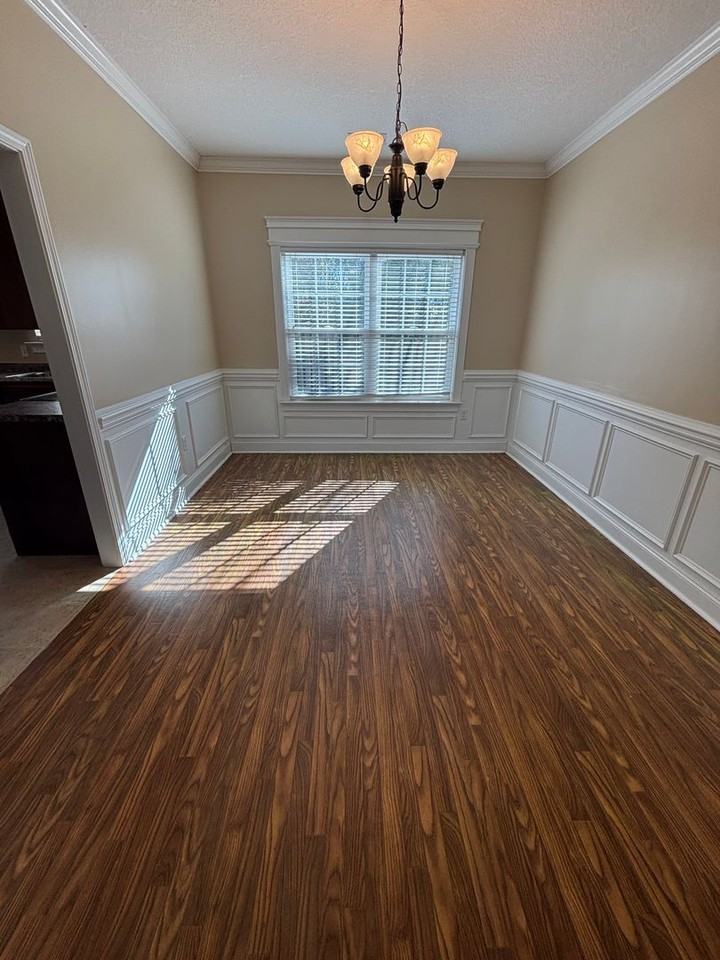 1071 Marne Boulevard - Photo 5 of 25