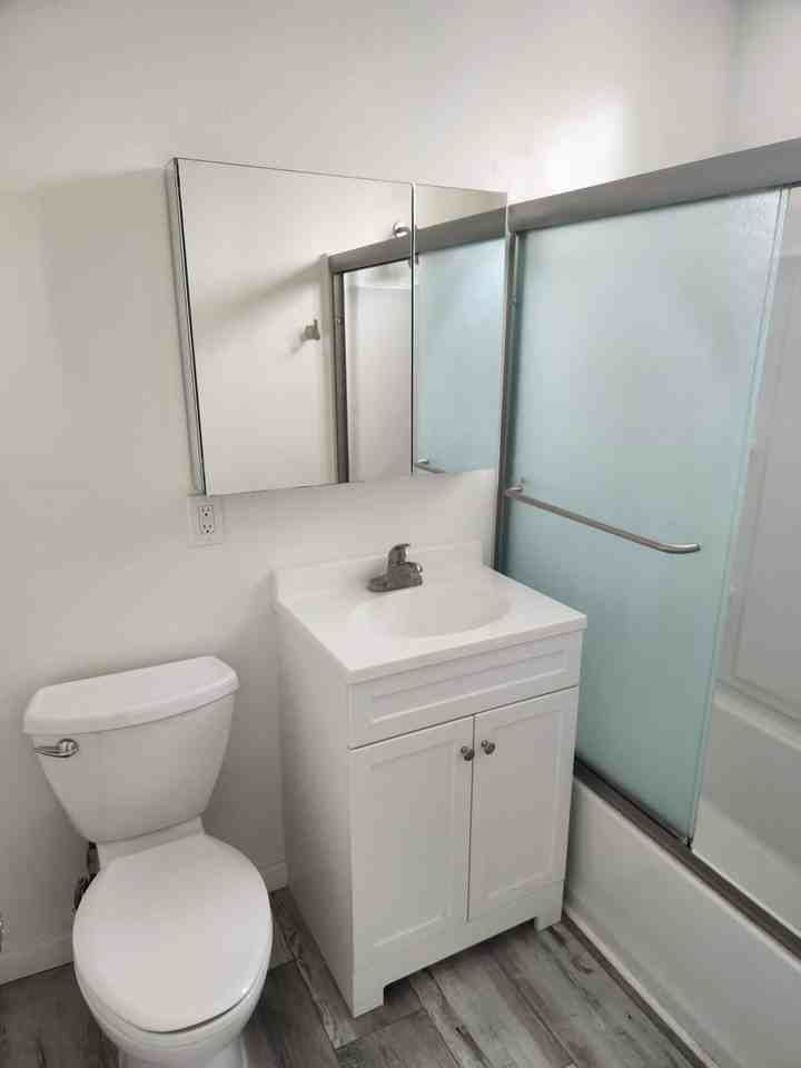 240 North 2nd Street #2 - Photo 5 of 9