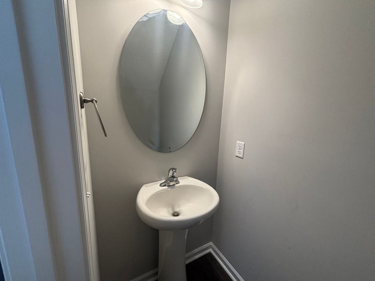 195 Courage Way - Photo 2 of 23