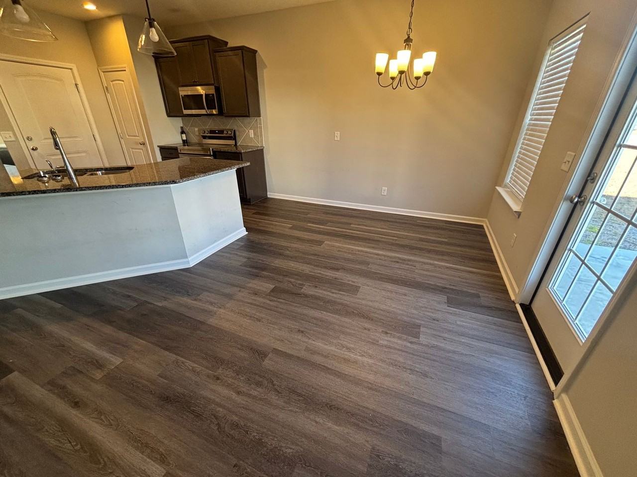 195 Courage Way - Photo 5 of 23