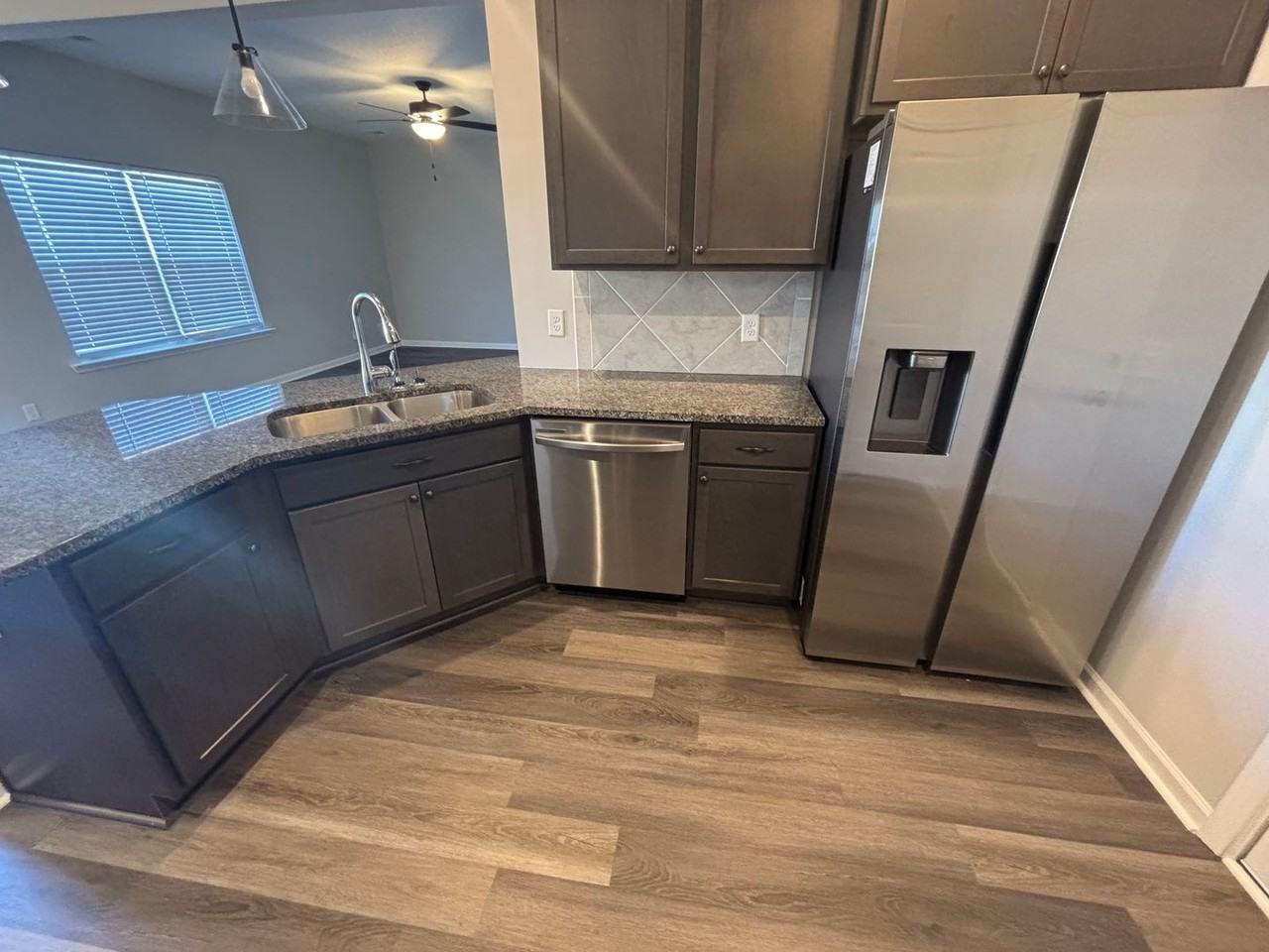 195 Courage Way - Photo 7 of 23