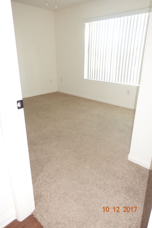 55+ Terrace at Seven Hills 1BR/1BA with parking - Photo 4 of 40