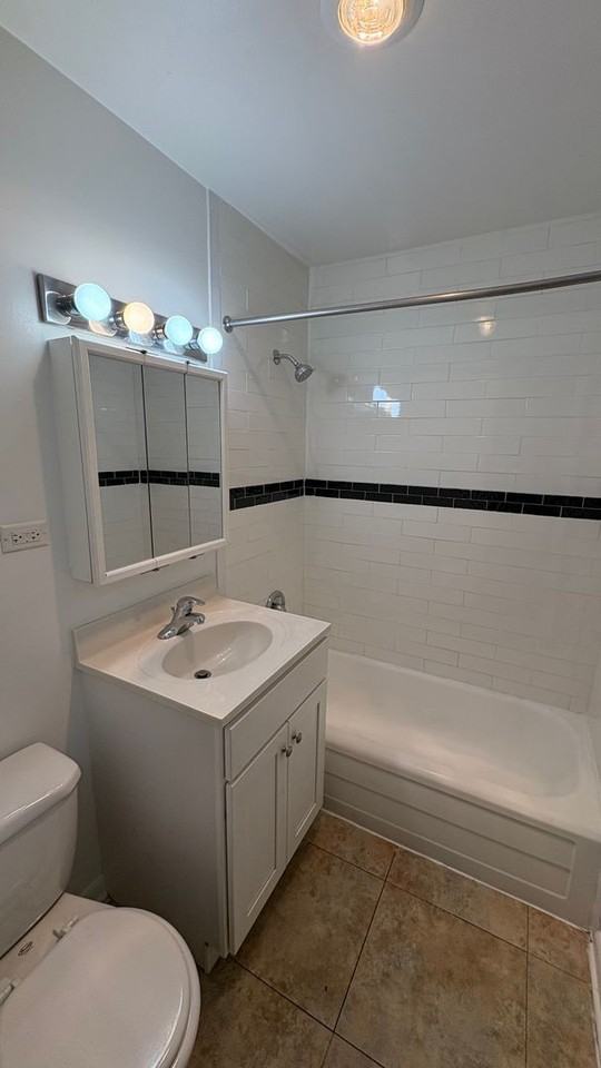 Marquette Apartments West - Photo 7 of 28