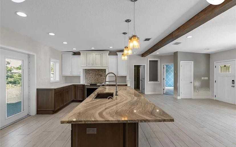 4612 7th Street Court East - Photo 2 of 8