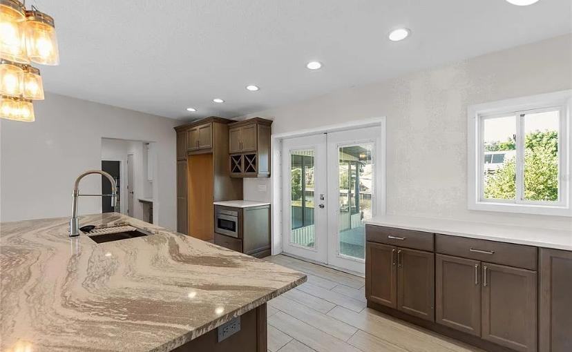 4612 7th Street Court East - Photo 5 of 8