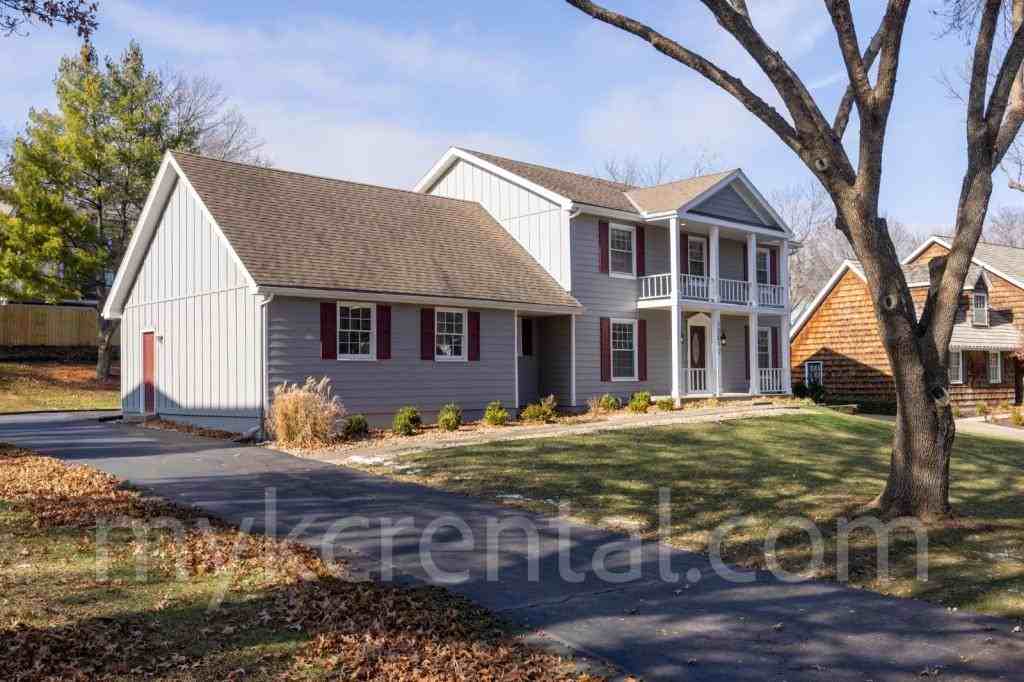 12012 Ensley Lane - Photo 2 of 50