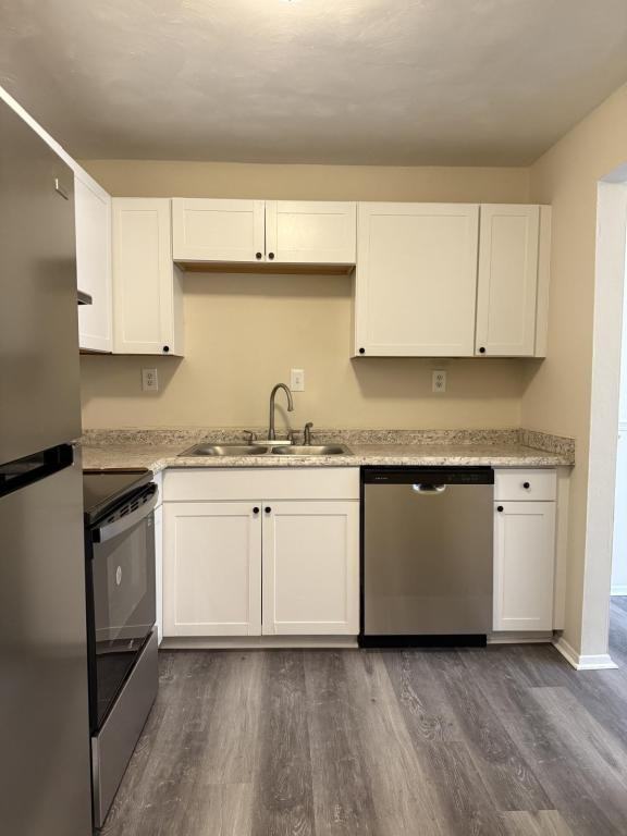 6621 Stoney Point South - Photo 3 of 10