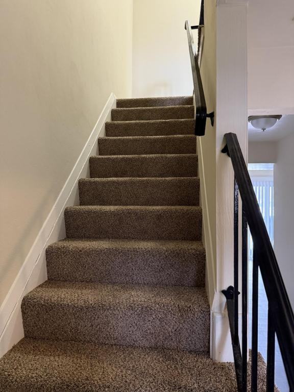 6621 Stoney Point South - Photo 7 of 10