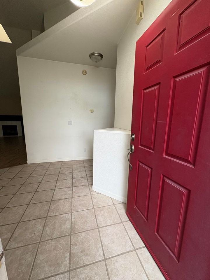 1103 Portola Valley Road - Photo 3 of 50