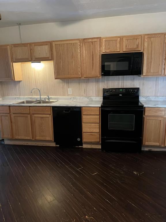 1505 Washington Street - Photo 3 of 4