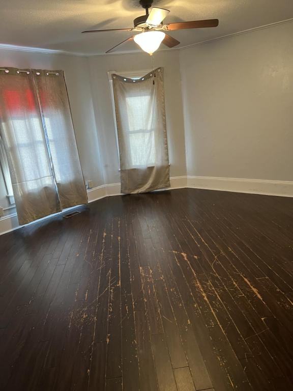 1505 Washington Street - Photo 4 of 4