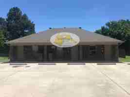 featured image of 506 West Mueller Street