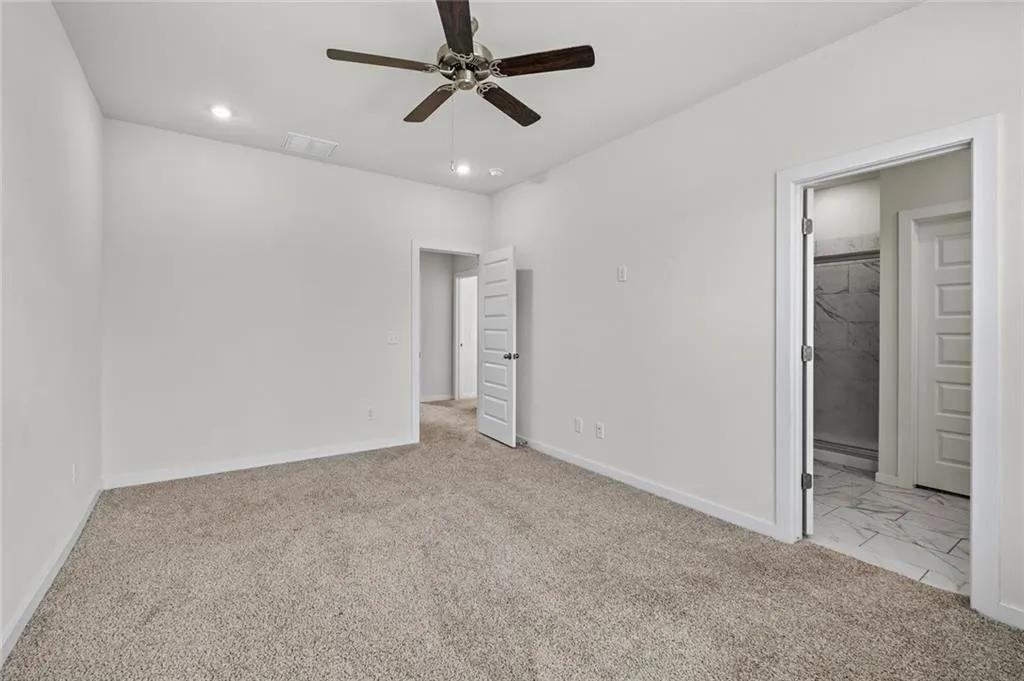 283 South Neon Avenue - Photo 4 of 24