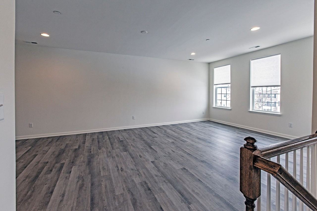 3847 Green St - Photo 6 of 19